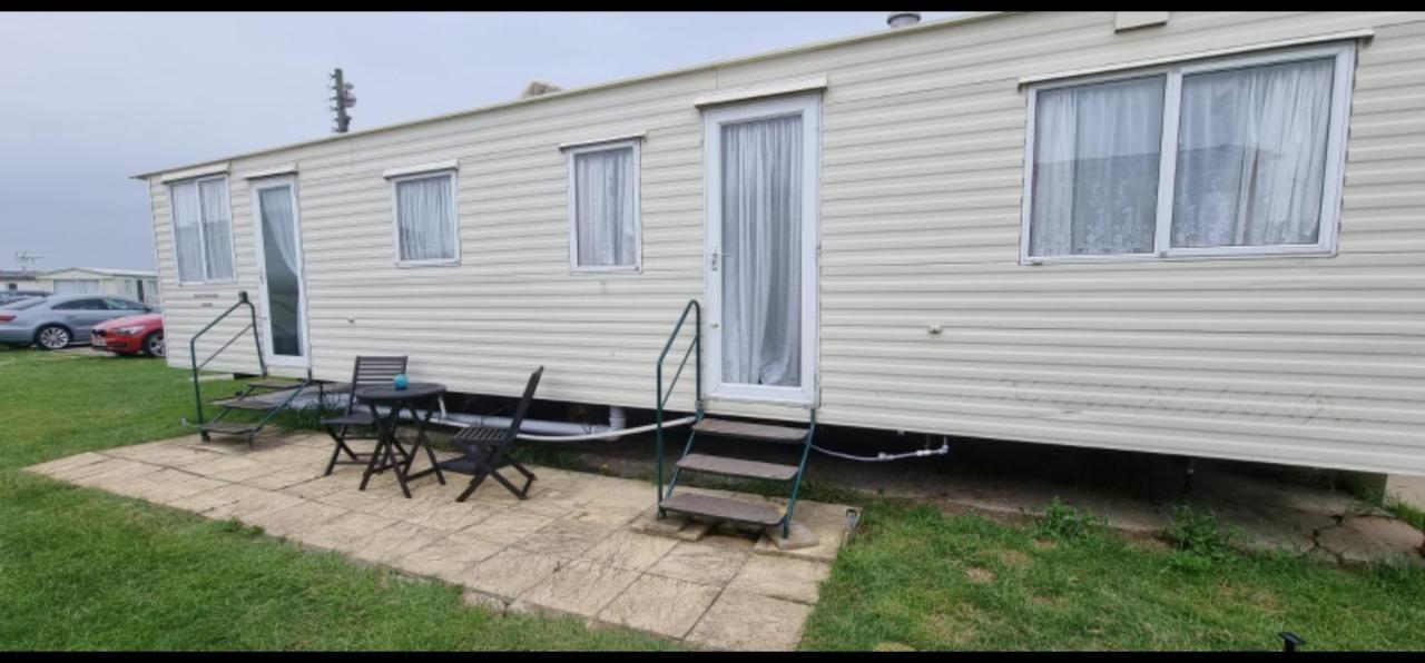 شقة Jaywick Sands  في The Ole Faithful Caravan المظهر الخارجي الصورة